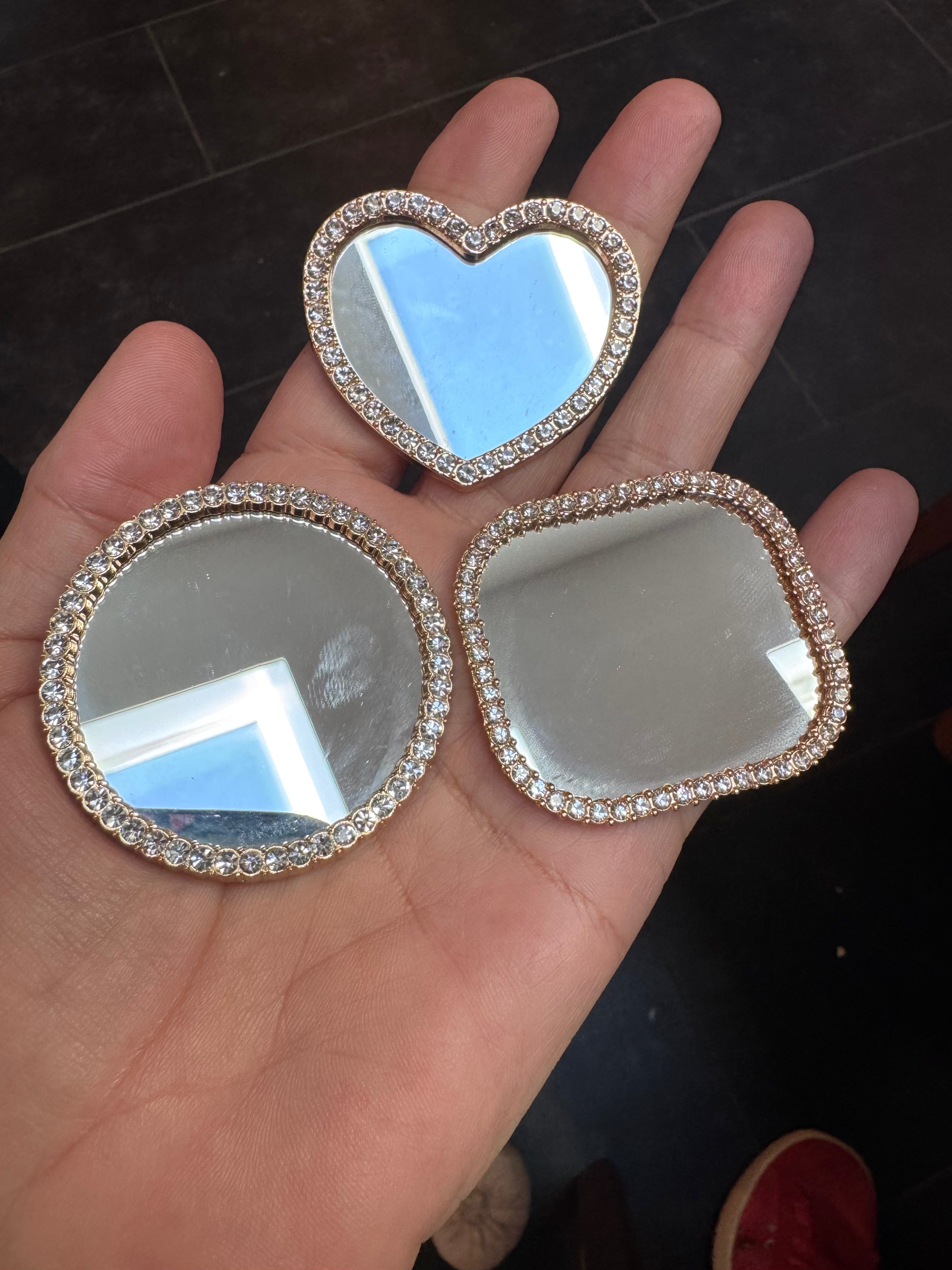 dollhouse miniature make-up, 1/12 scale lipstick, bathroom decor