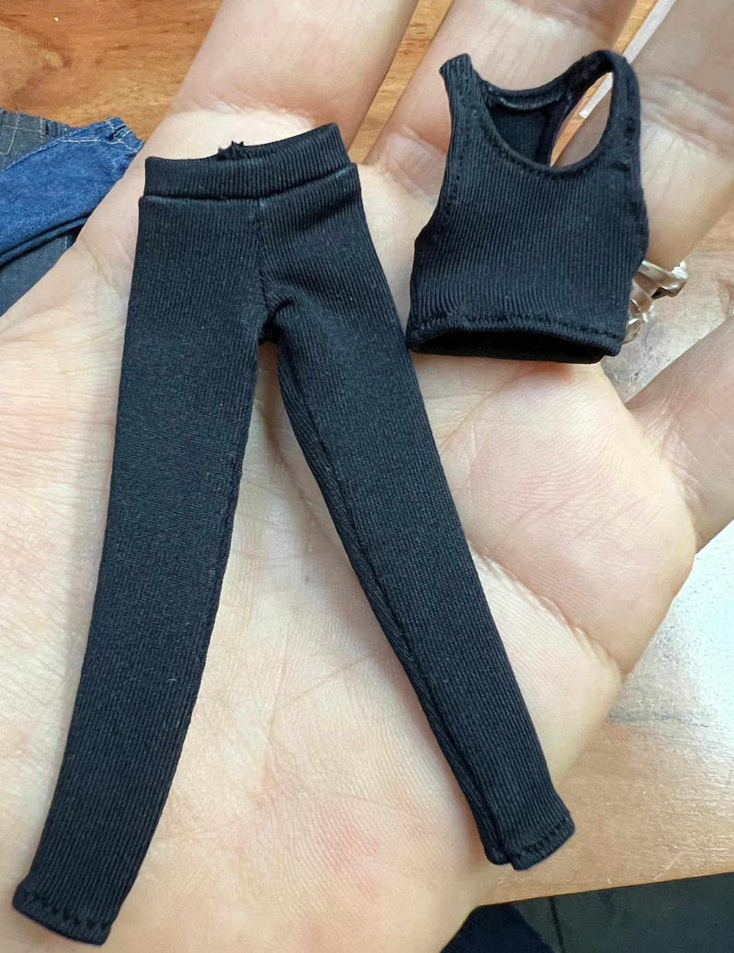 dollhouse miniature jogger and hoodie sweatshirt set 1/12 clothes female exercise