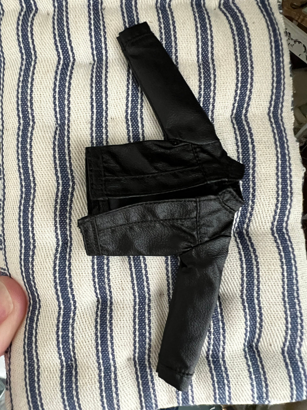 dollhouse miniature coat female EXTREMELY fitted tight biker leather 1/12 Jacket