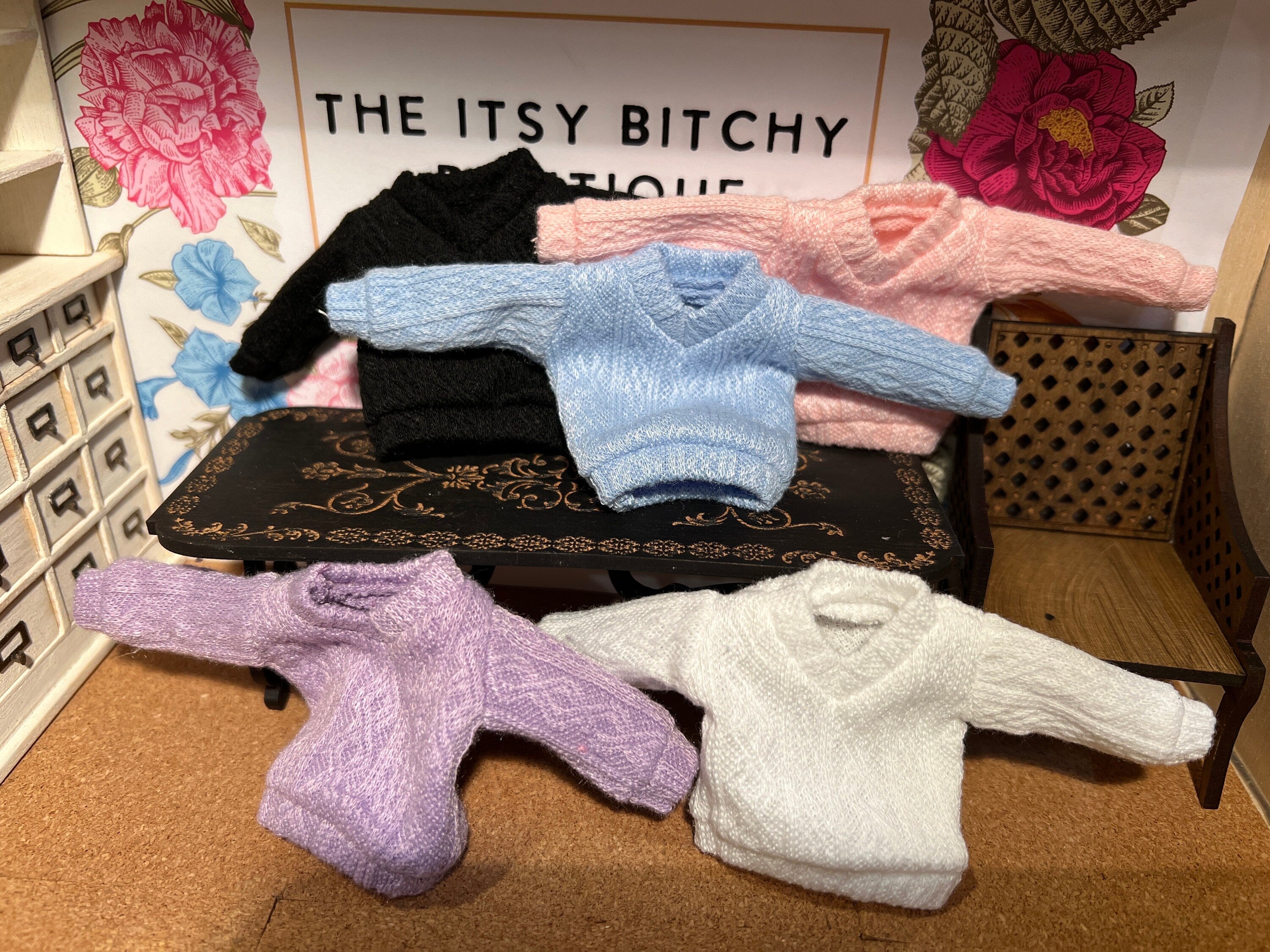 Dollhouse miniature Sweater handmade 1/12 scale clothing