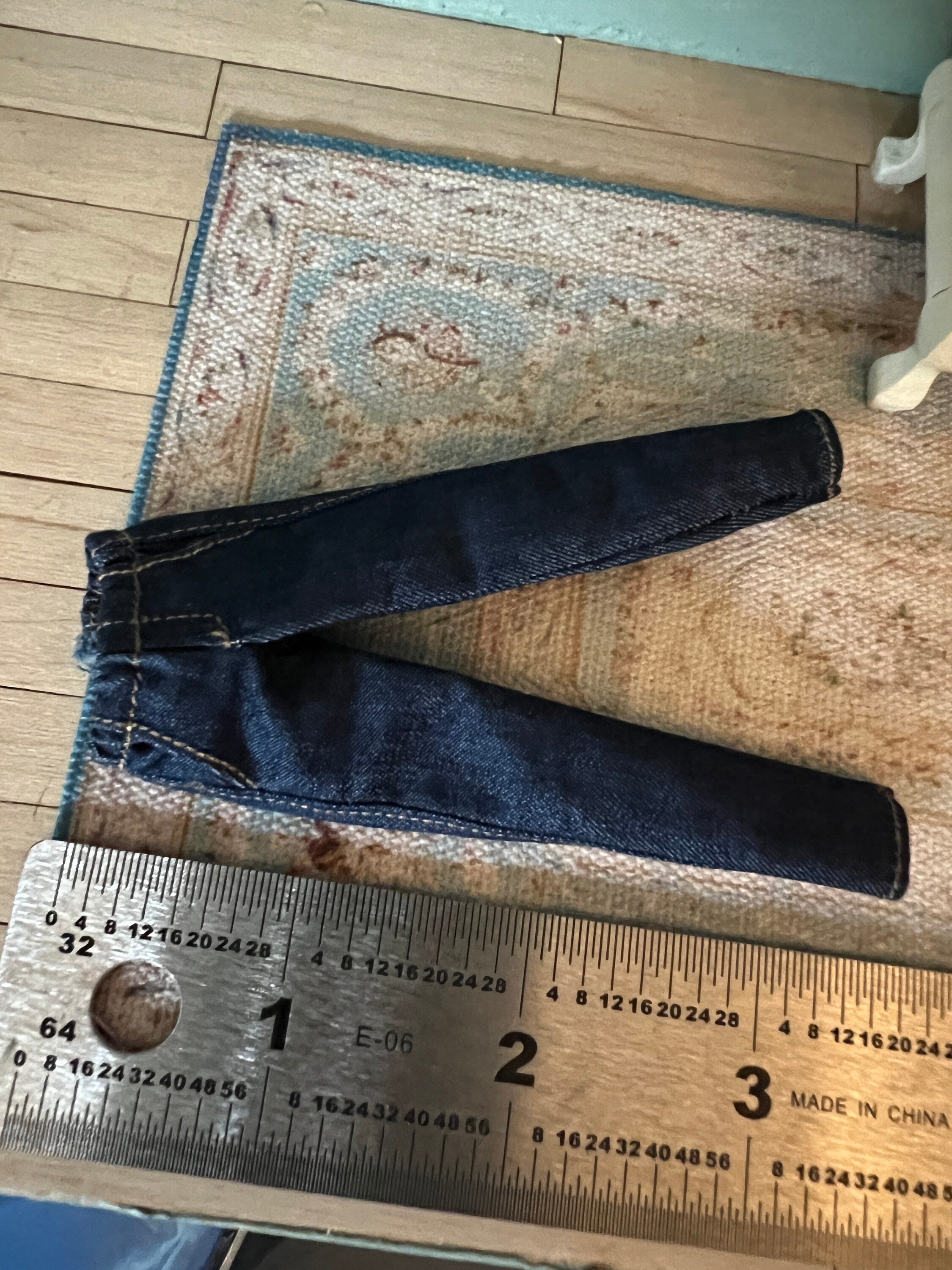 Dollhouse miniature women's jeans 1/12 clothing