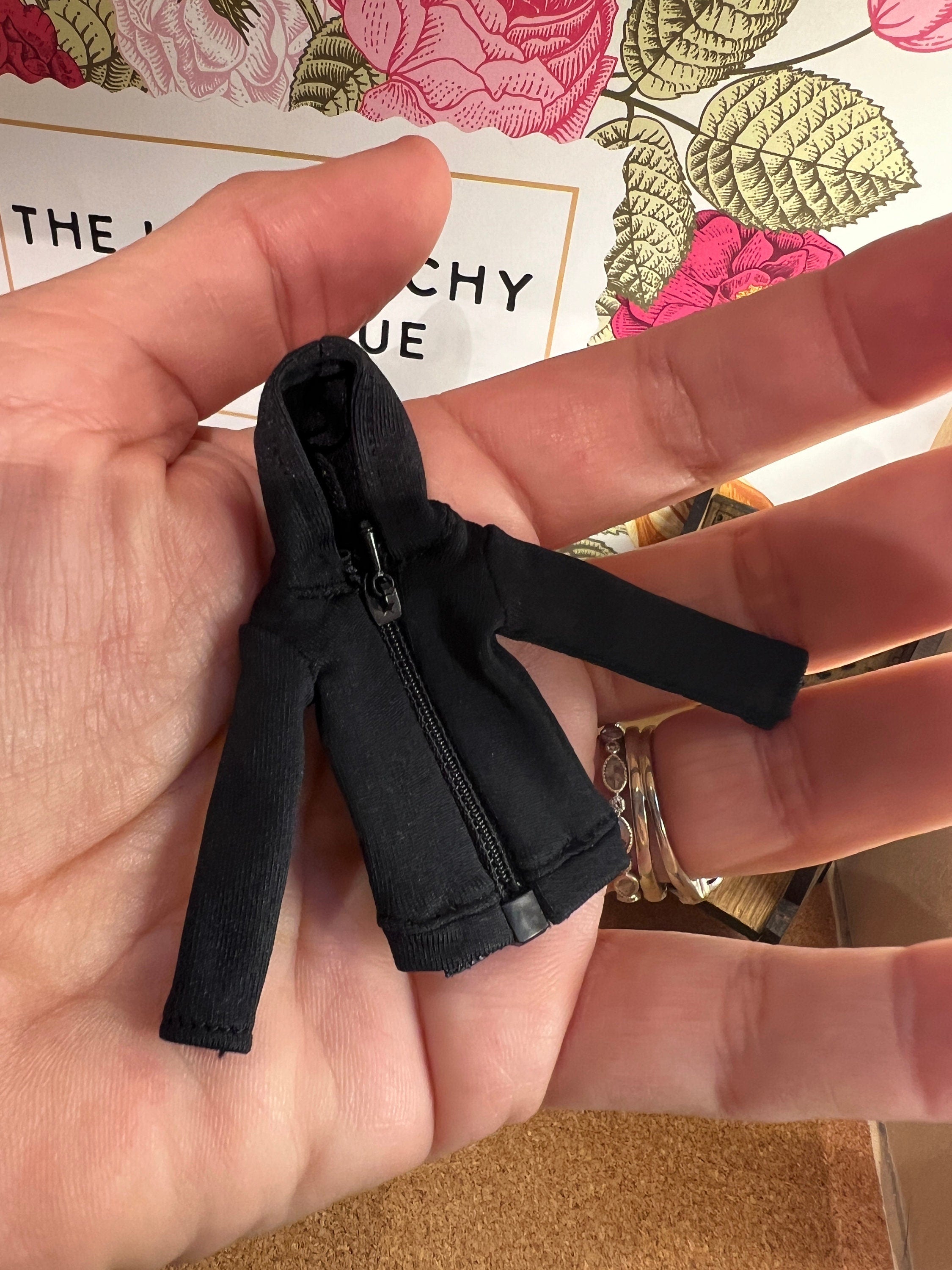 dollhouse miniature jogger and hoodie sweatshirt set 1/12 clothes female exercise