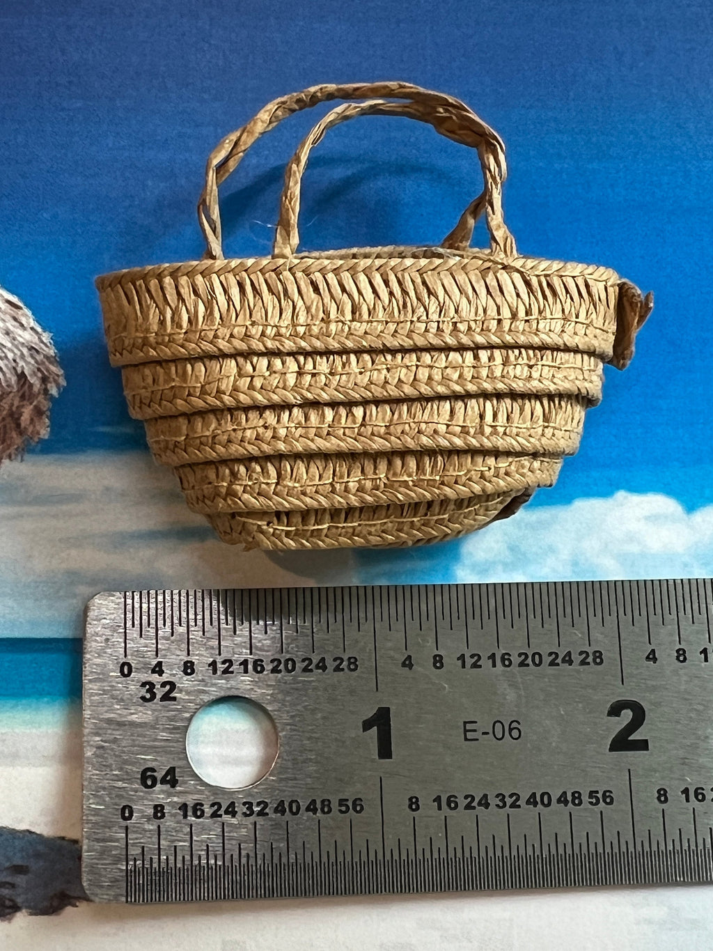 dollhouse miniature purse 1/12 scale and 1/6 scale beach tote or shopping tote