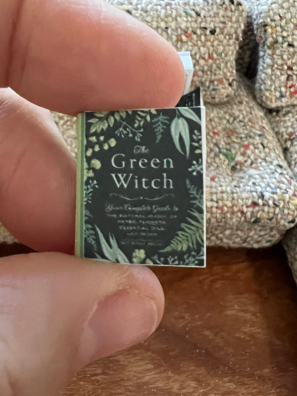 Dollhouse Miniature book, Witch books 1/12 dollhouse miniature magic fairy witch spells 1/6 scale halloween gothic magic astrology Candles tarots crystal healing moon