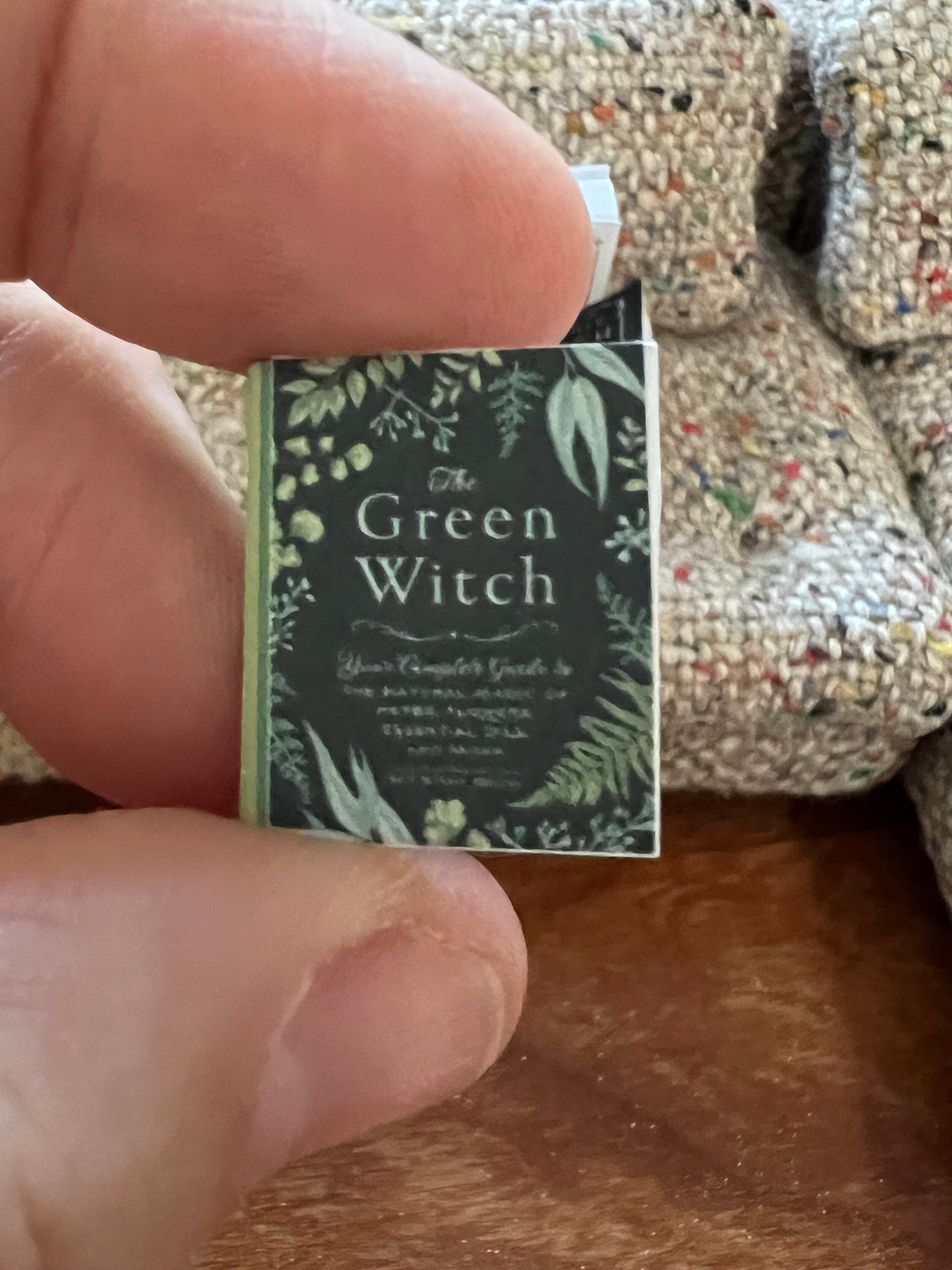 Dollhouse Miniature book, Witch books 1/12 dollhouse miniature magic fairy witch spells 1/6 scale halloween gothic magic astrology Candles tarots crystal healing moon