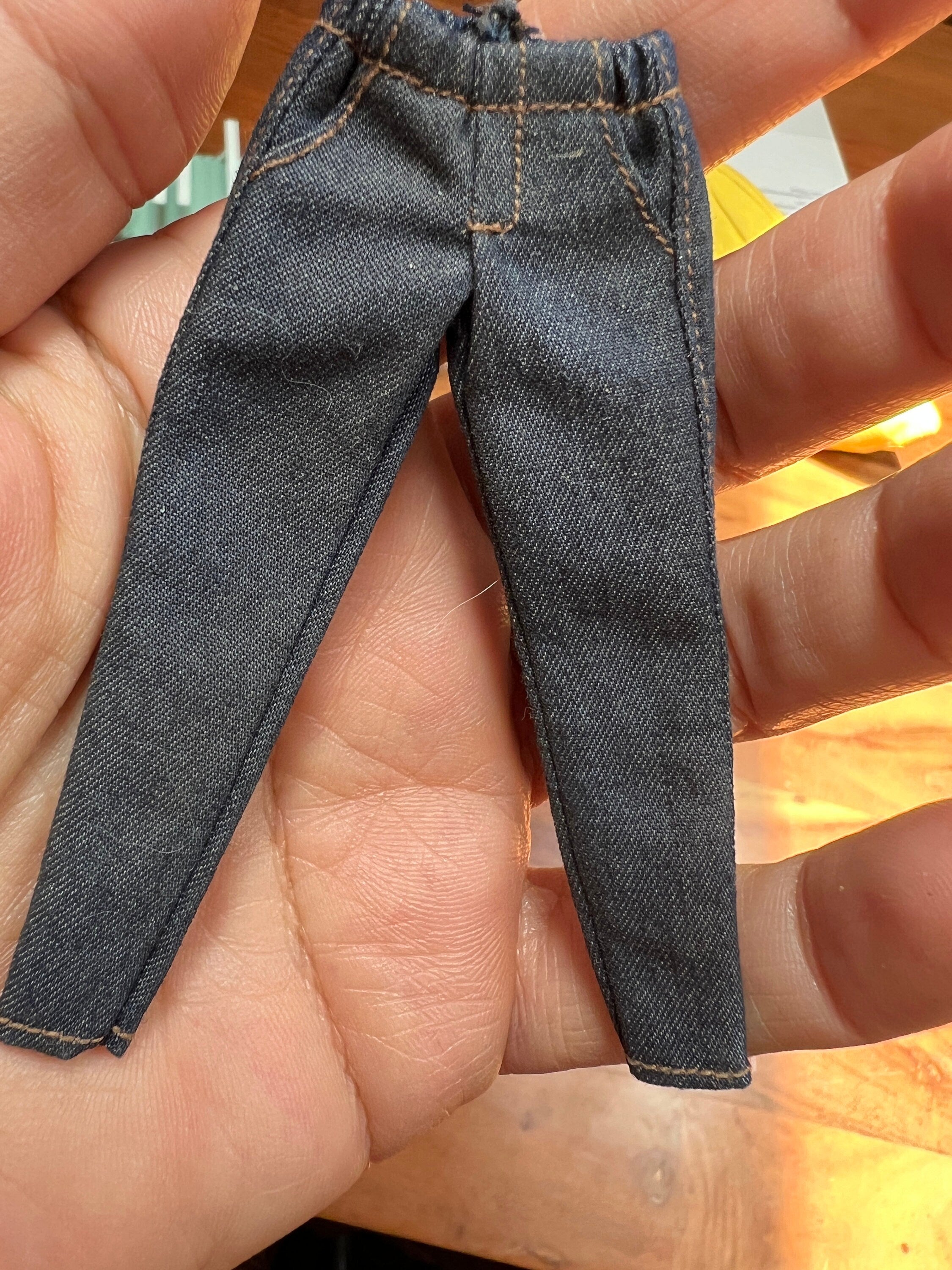 Dollhouse miniature women's jeans 1/12 clothing