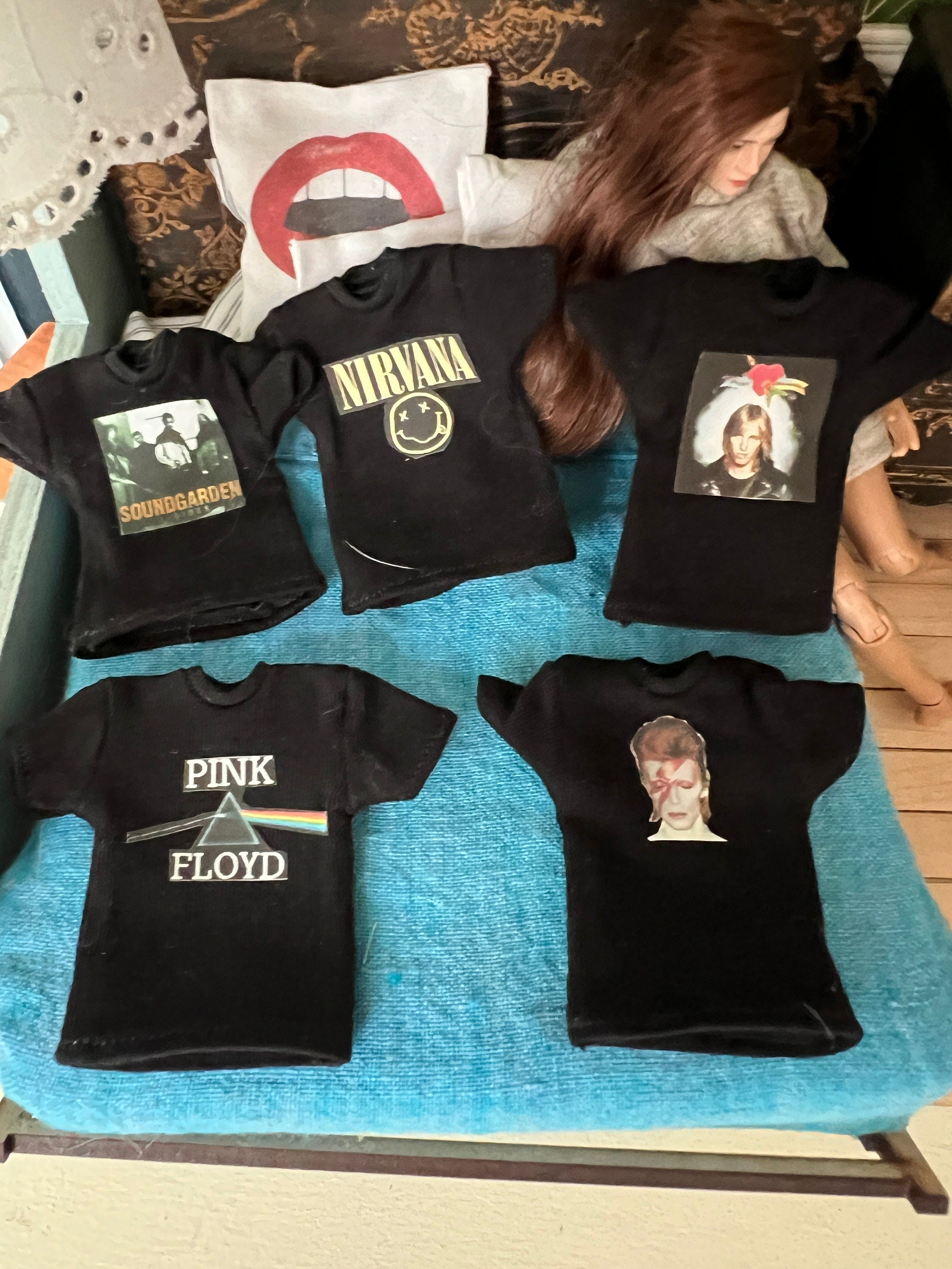 Dollhouse miniature Tee Shirt, black Tee shirt rock band