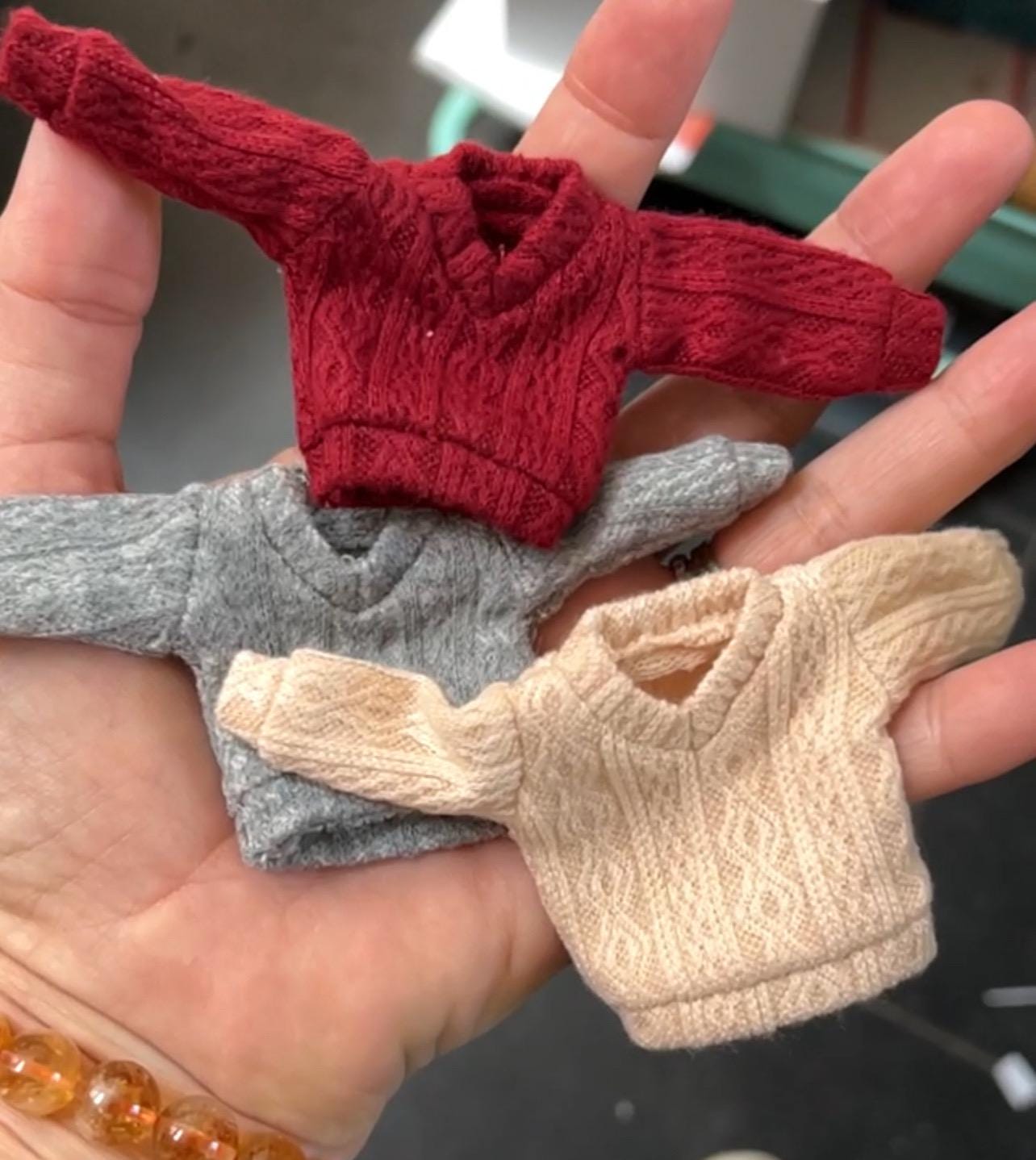 Dollhouse miniature Sweater handmade 1/12 scale clothing