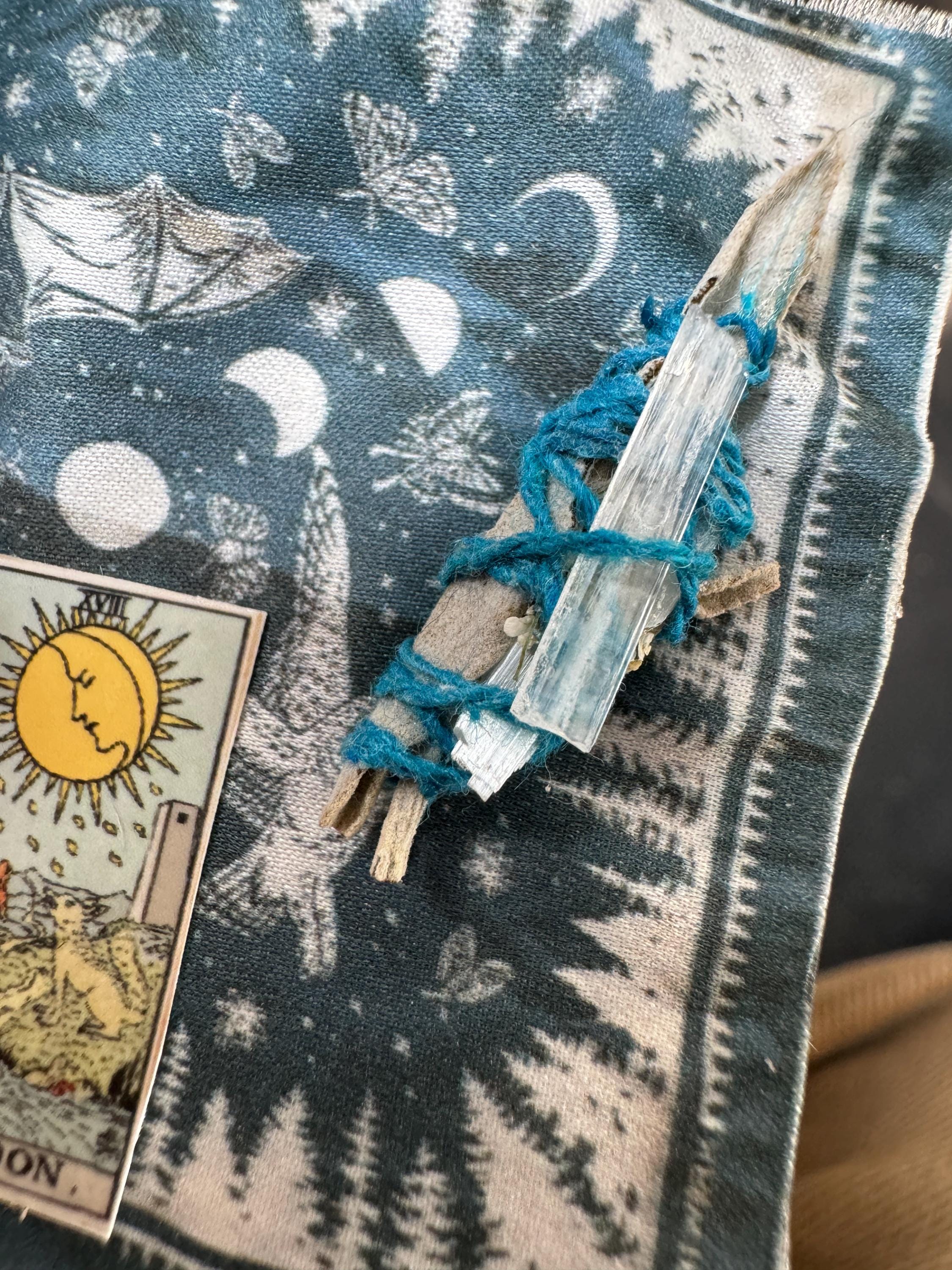 dollhouse miniature Tarot 1/12 scale witch magic decor