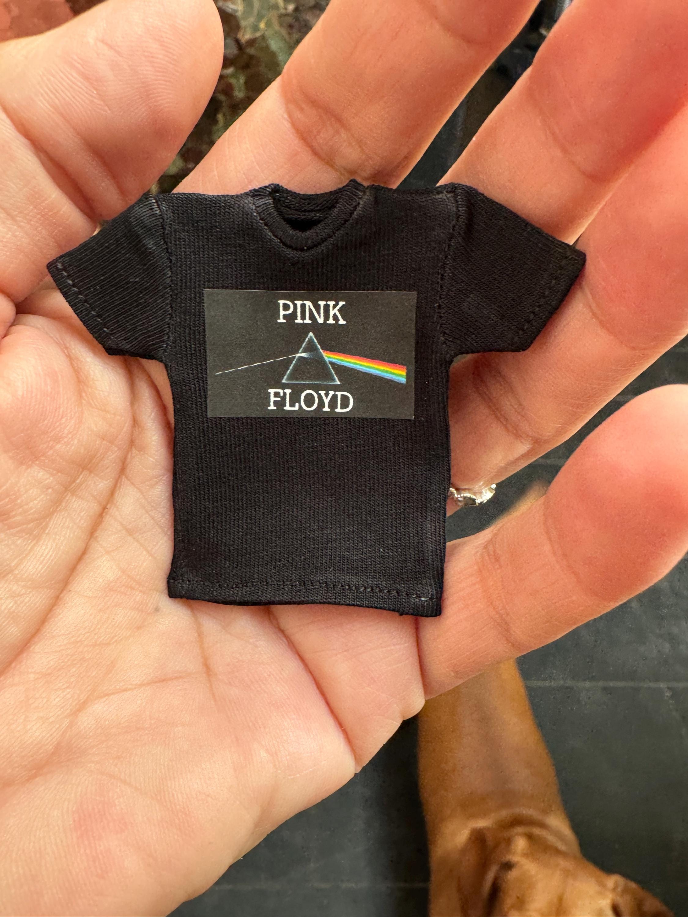 Dollhouse miniature Tee Shirt, black Tee shirt rock band