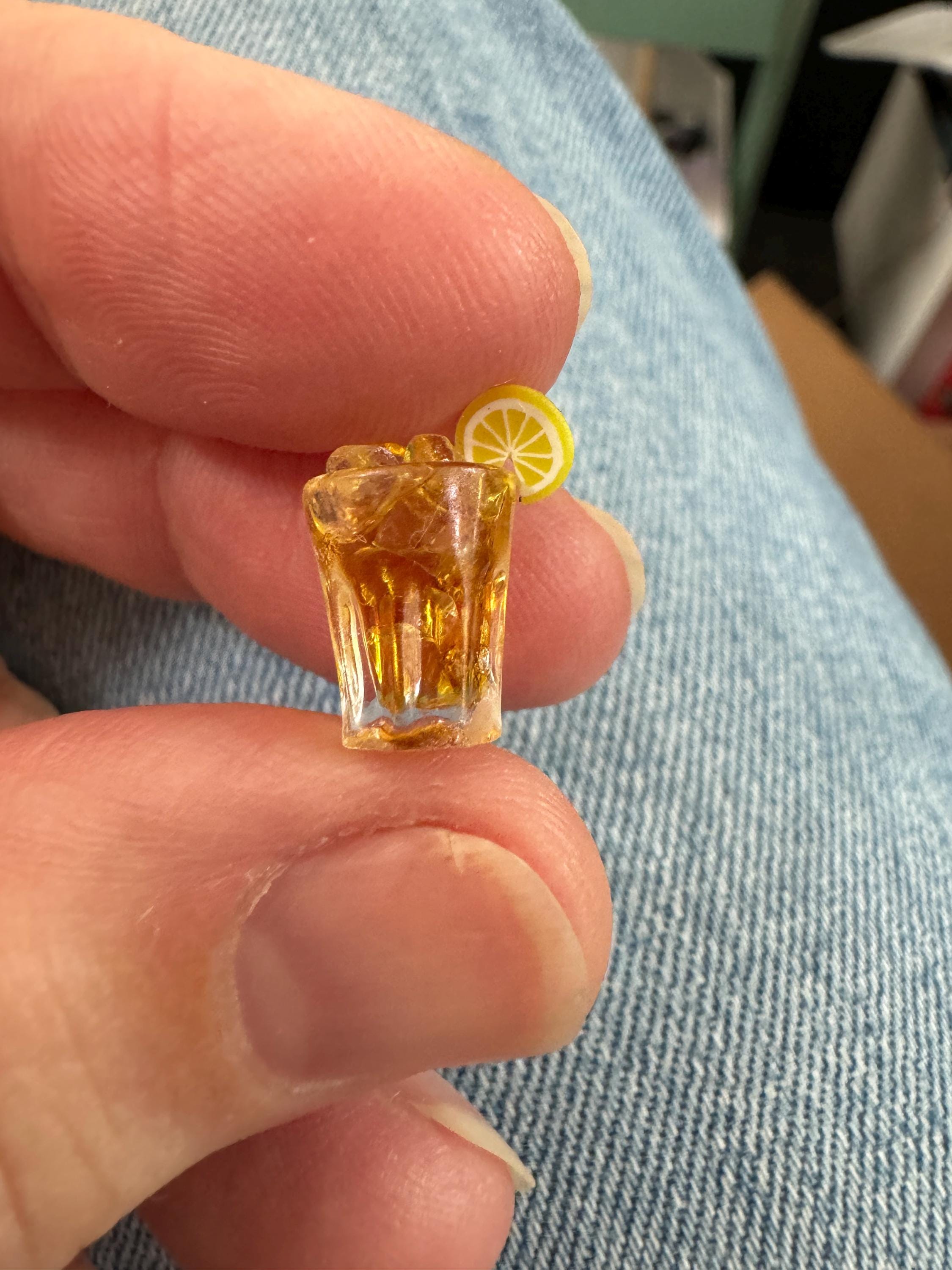 dollhouse miniature drink, 1/12 scale Arnold Palmer Iced Tea Lemonade drink