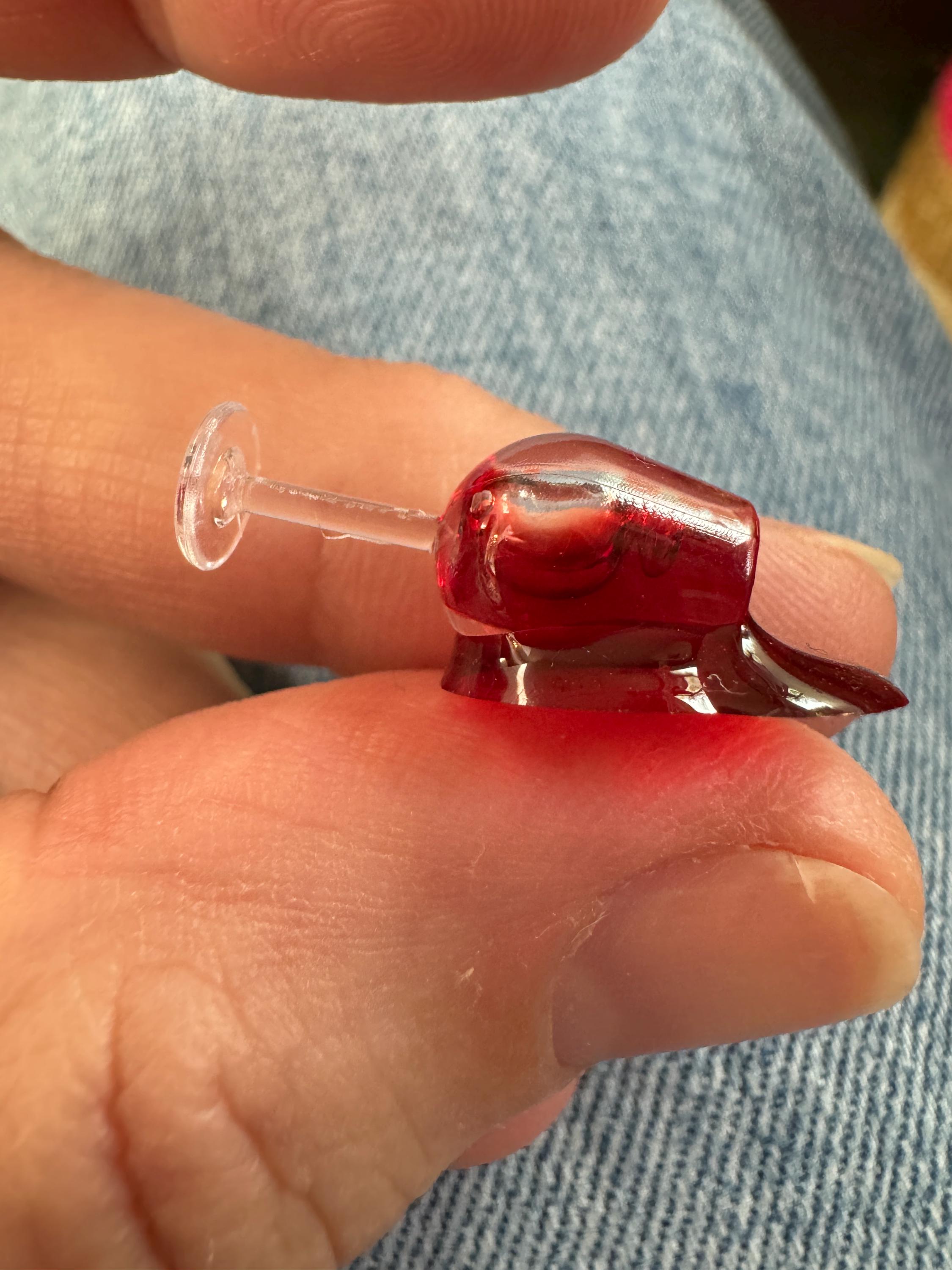 dollhouse miniature spilled wine, 1/12 dollhouse drinks, dollhouse wine