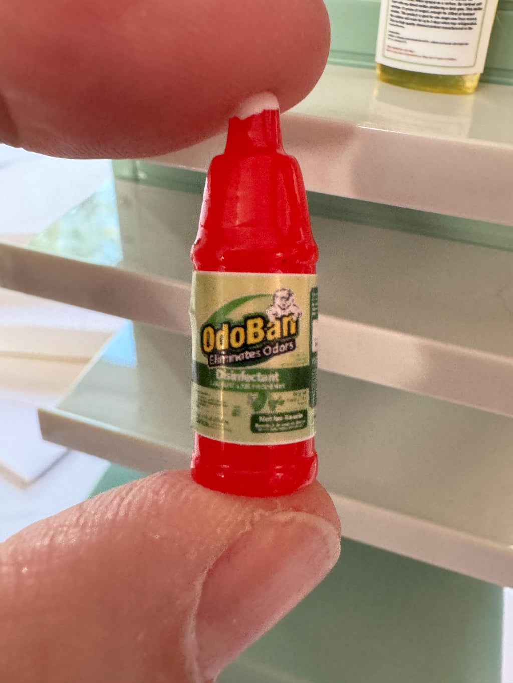 Dollhouse bleach, true crime miniature crime, 1/12 cleaning supplies