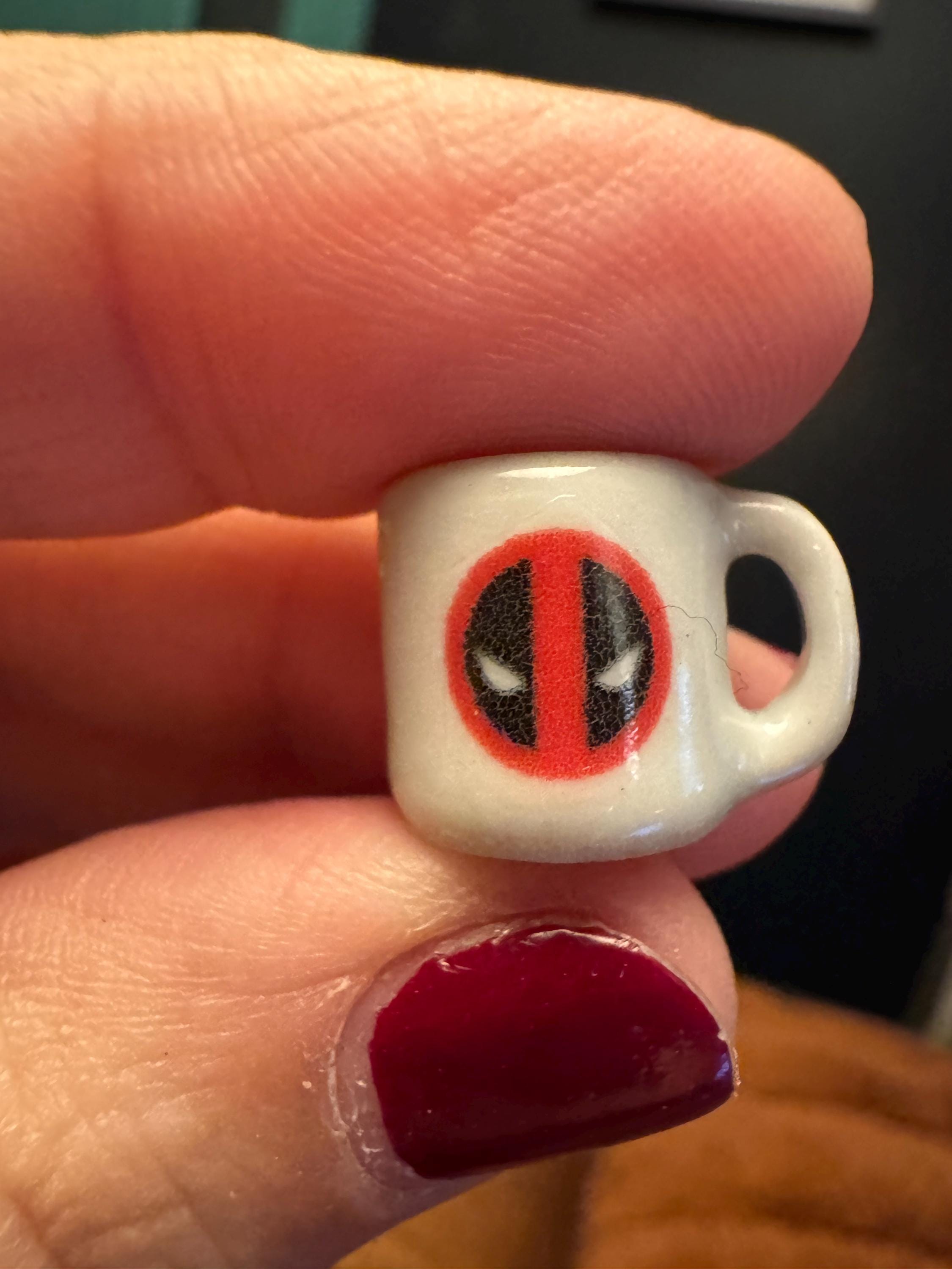 Dollhouse miniature coffee mug, Deadpool miniature coffee mug for action figure 1/12 scale Deadpool