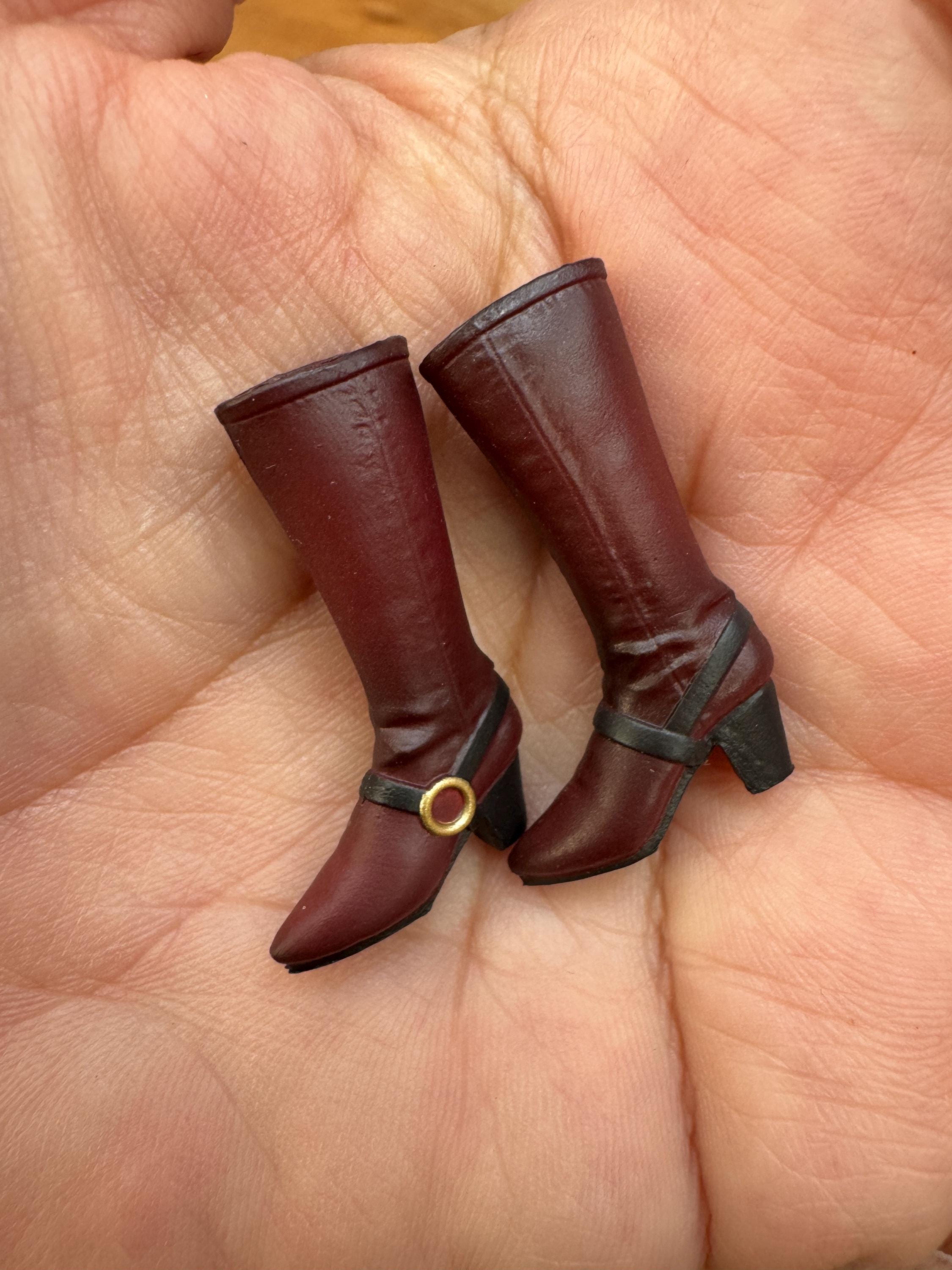 dollhouse miniature boots 1/12 boots, Frye style 90’s for 6 inch doll