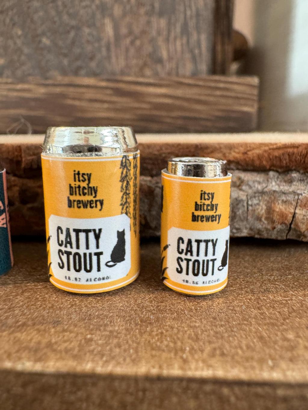 dollhouse miniature snarky beer, 1/12 bar decor