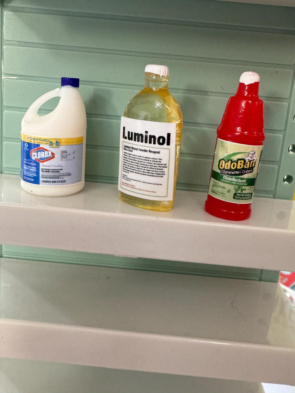 Dollhouse bleach, true crime miniature crime, 1/12 cleaning supplies