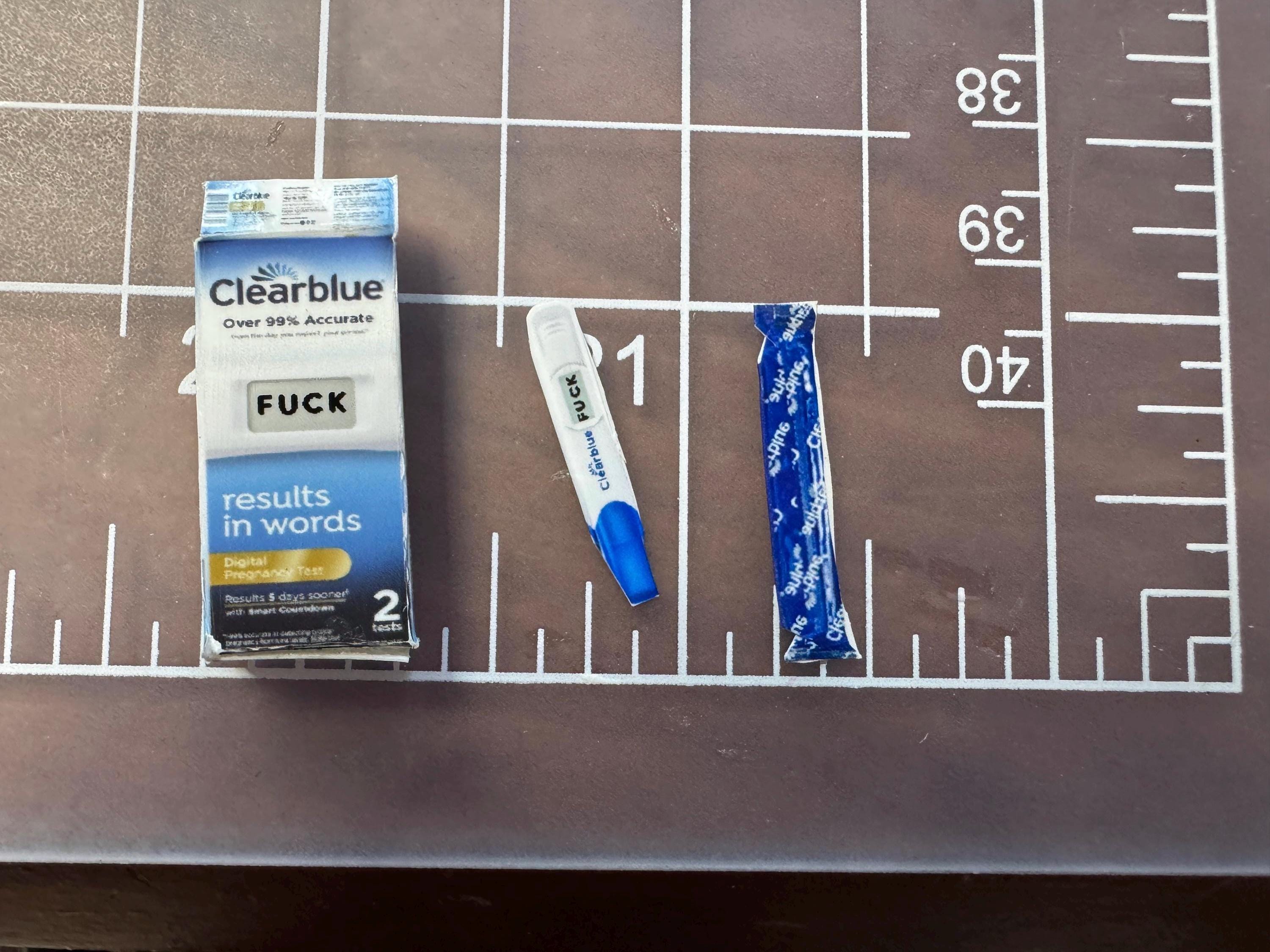 dollhouse miniature pregnancy test, 1/12 pregnancy clear blue, miniature medicine bathroom decor