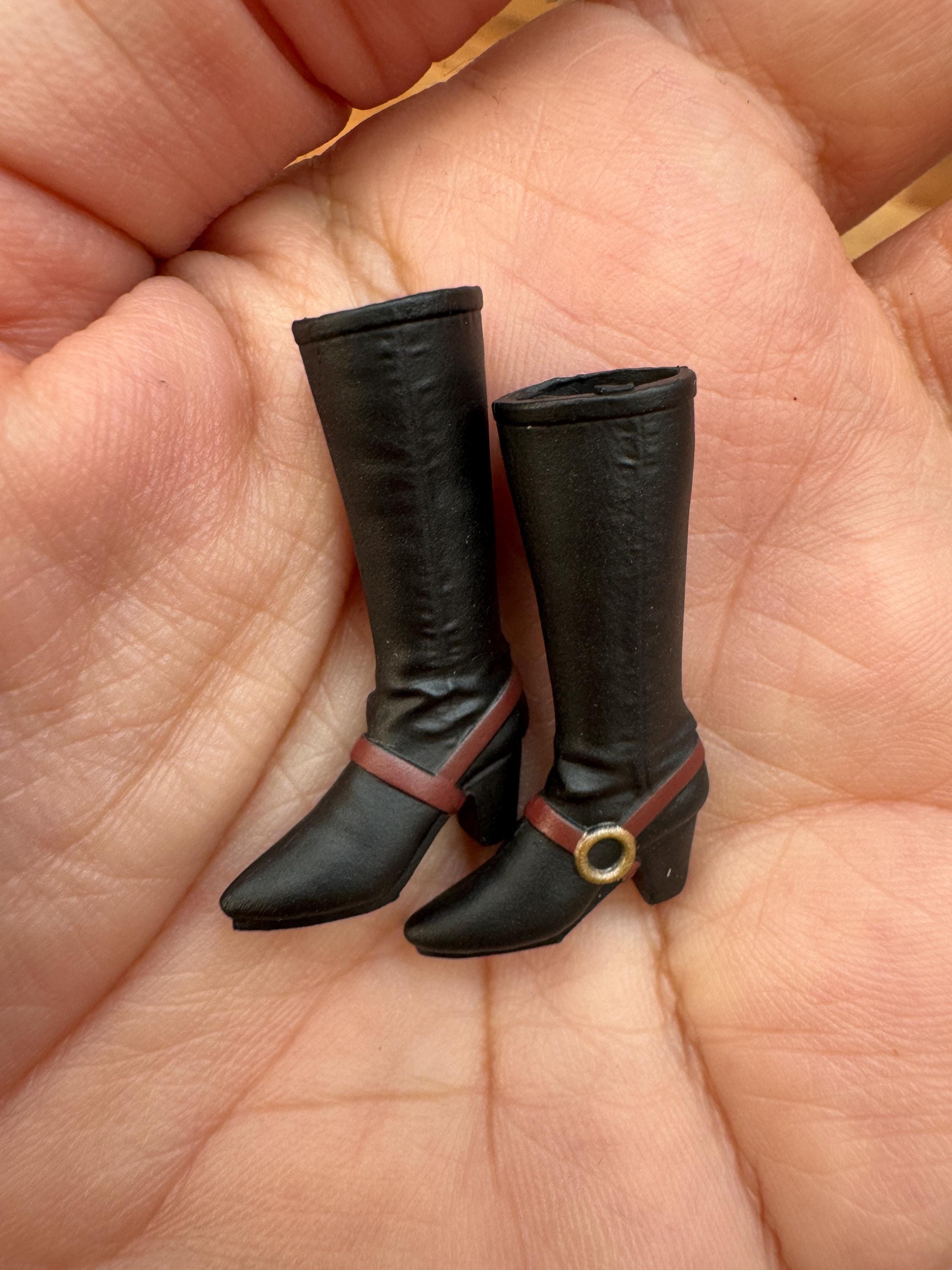 dollhouse miniature boots 1/12 boots, Frye style 90’s for 6 inch doll