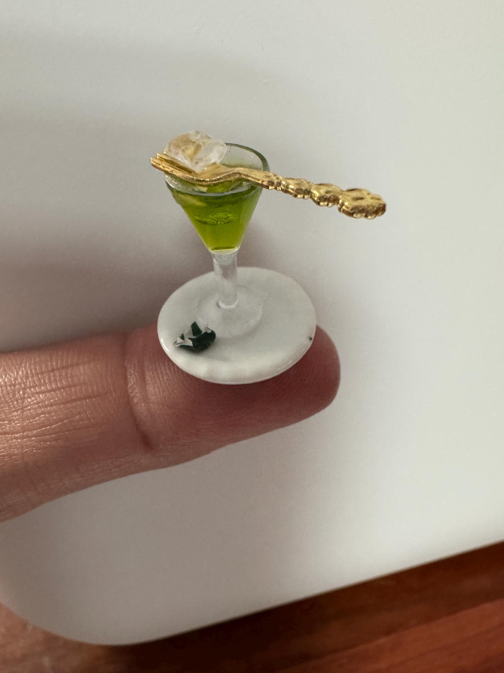 dollhouse miniature cocktail Absinthe, 1/12 bar drink with utensil, plate and sugar wrapper, dollhouse food miniature