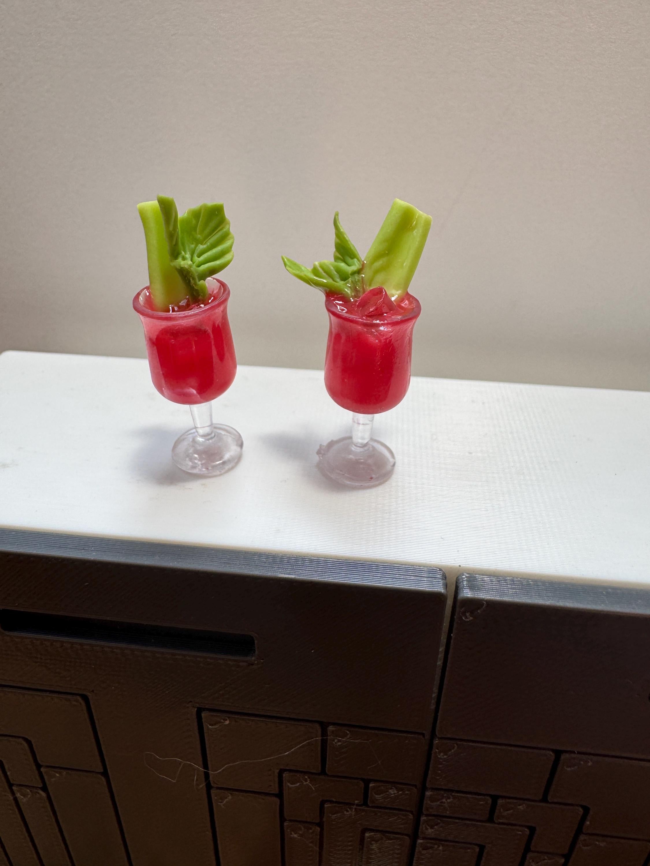 dollhouse miniature cocktail,  BLOODY MARY 1/12 scale alcohol