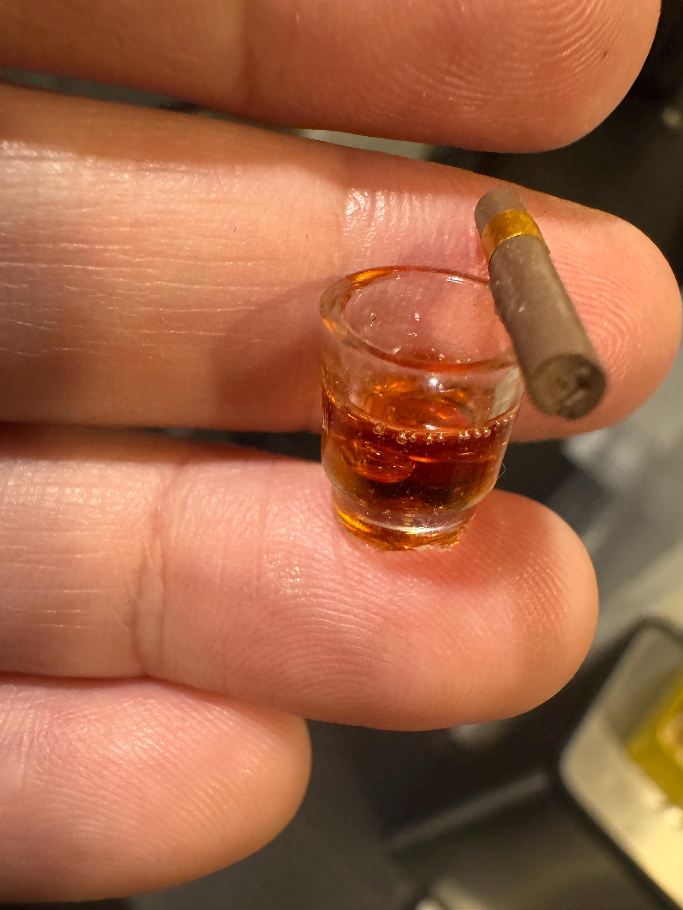 Dollhouse miniature cocktail drink, The Saprano, whiskey with cigar 1/12 dollhouse bar