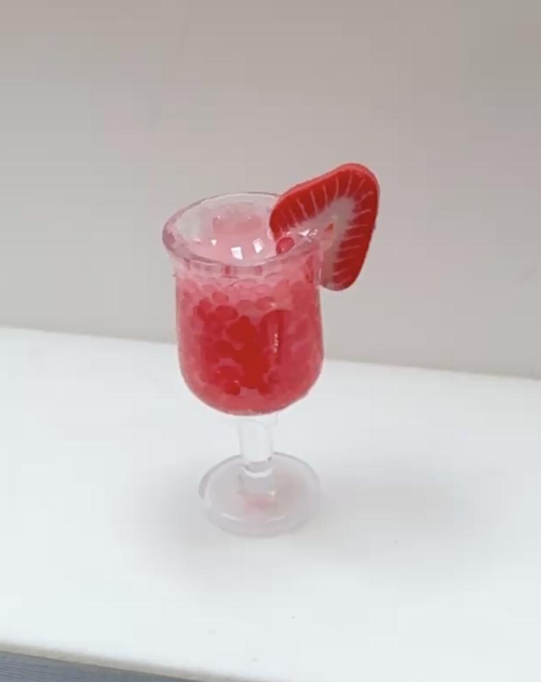 dollhouse miniature cocktail 1/12 scale strawberry daiquiri alcohol bar