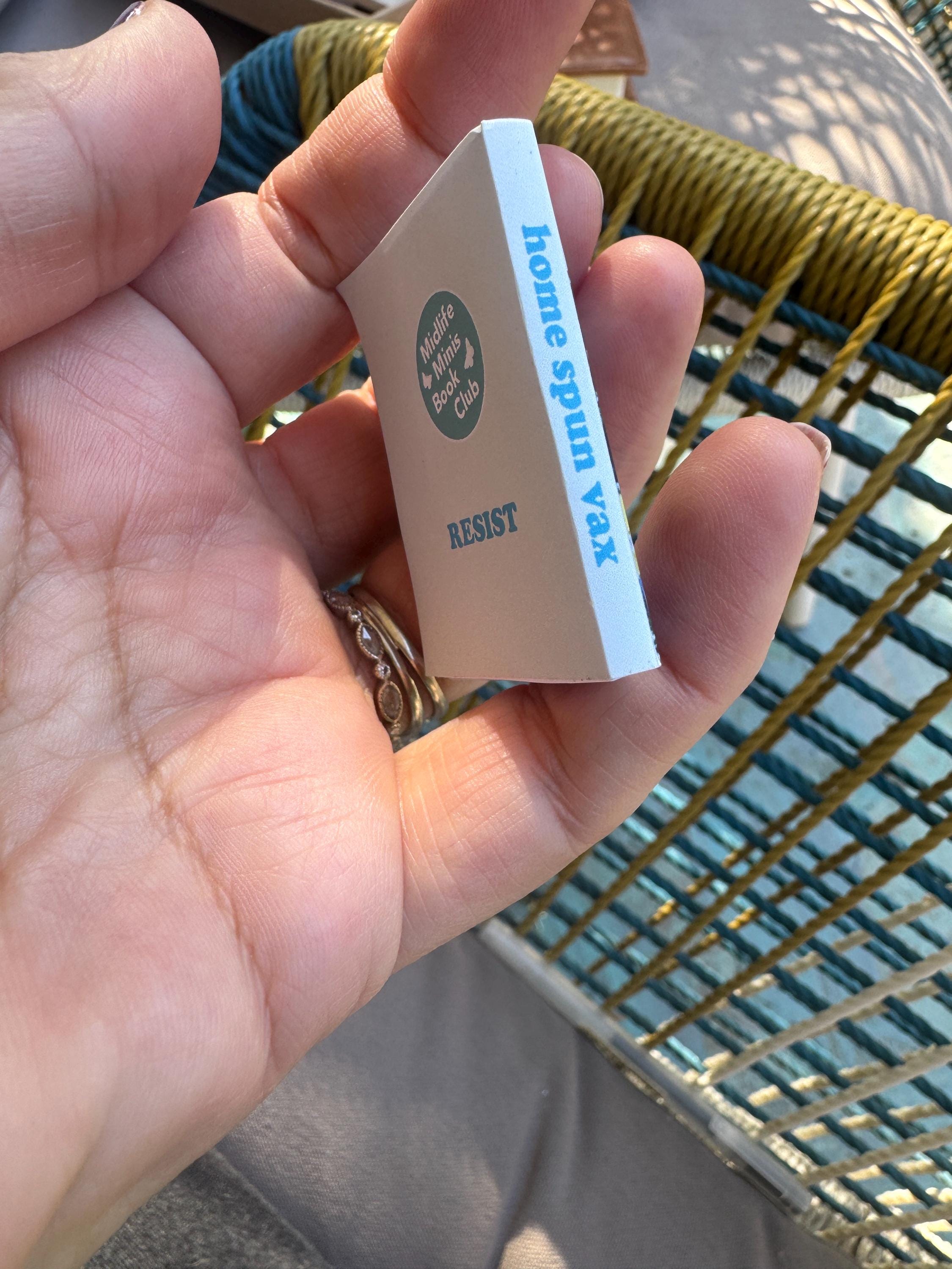 Dollhouse miniature book, Make Vaccinations! 1/12 book dollhouse library and 1/6 scale