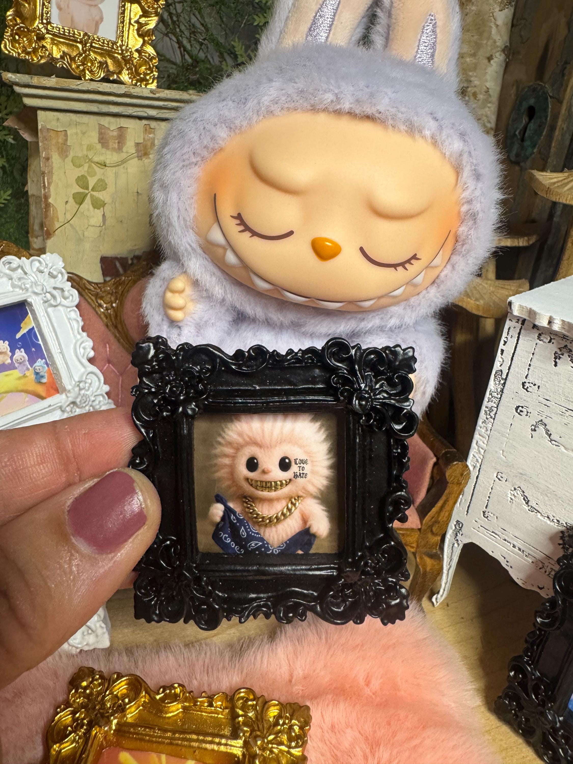 Labubu photo in picture frame 1/6 scale