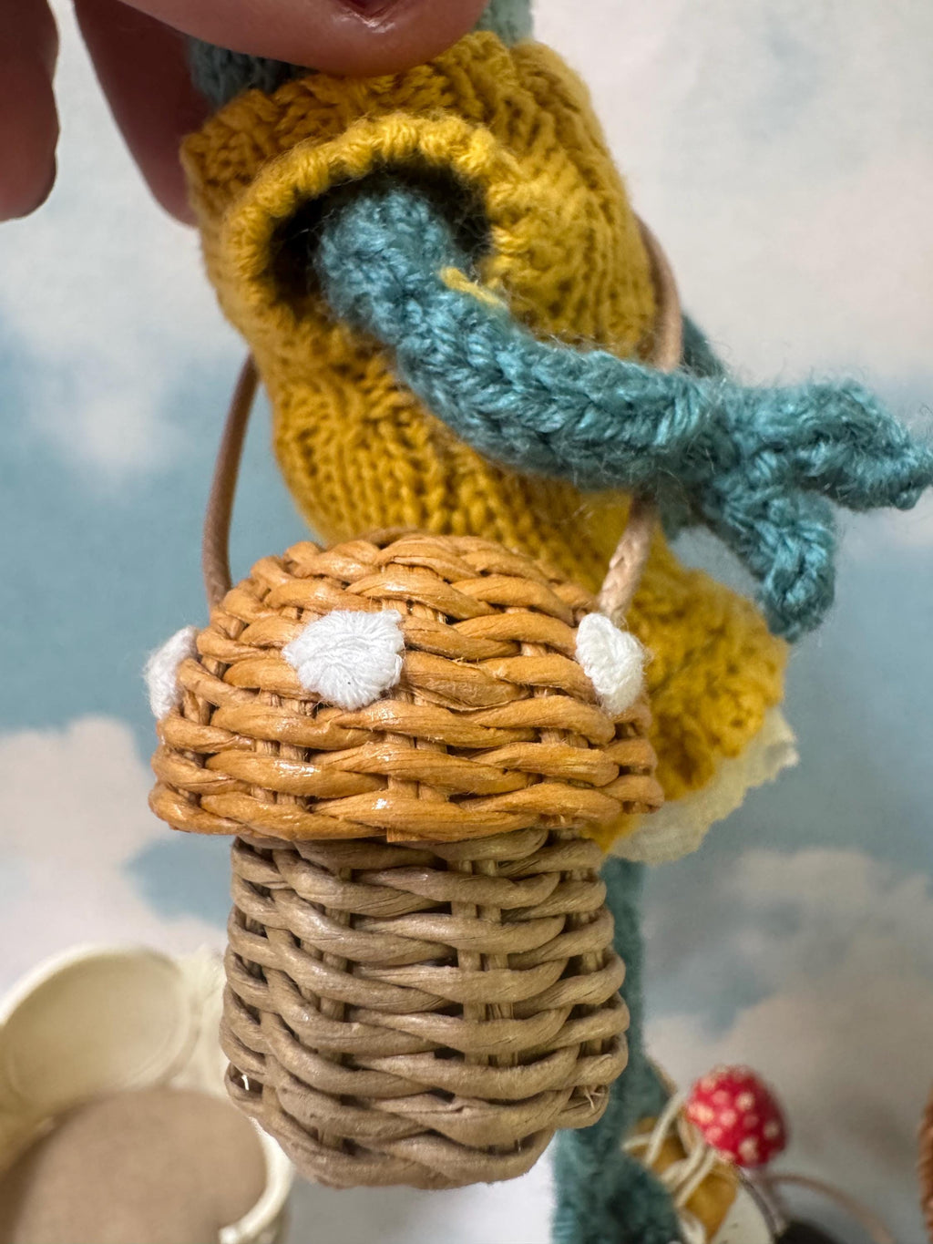 Miniature mushroom bag 1/6 scale rattan purse for Blythe,  purse for Labubu, crochet frog purse, Blythe purse mushroom accessory, fairy purse, foraging bag