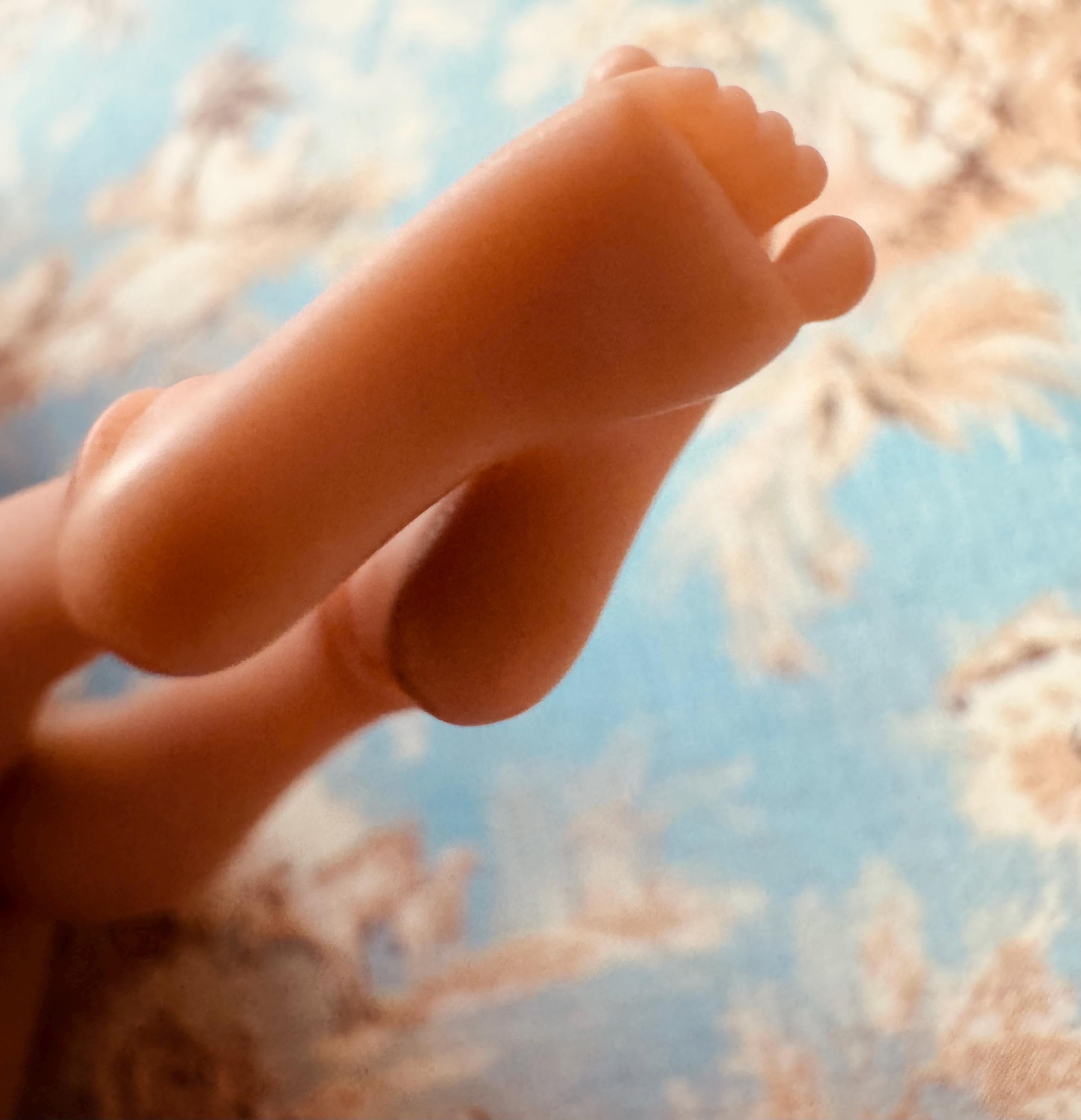 dollhouse miniature book with Polaroids 1/12 dollhouse bedroom decor, satire dolls feet