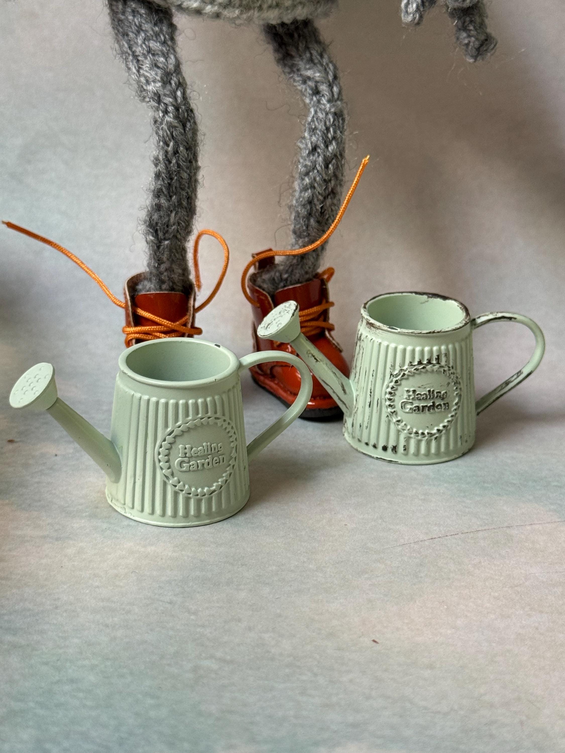 Dollhouse miniature watering can, 1/12 garden decor shabby chic garden