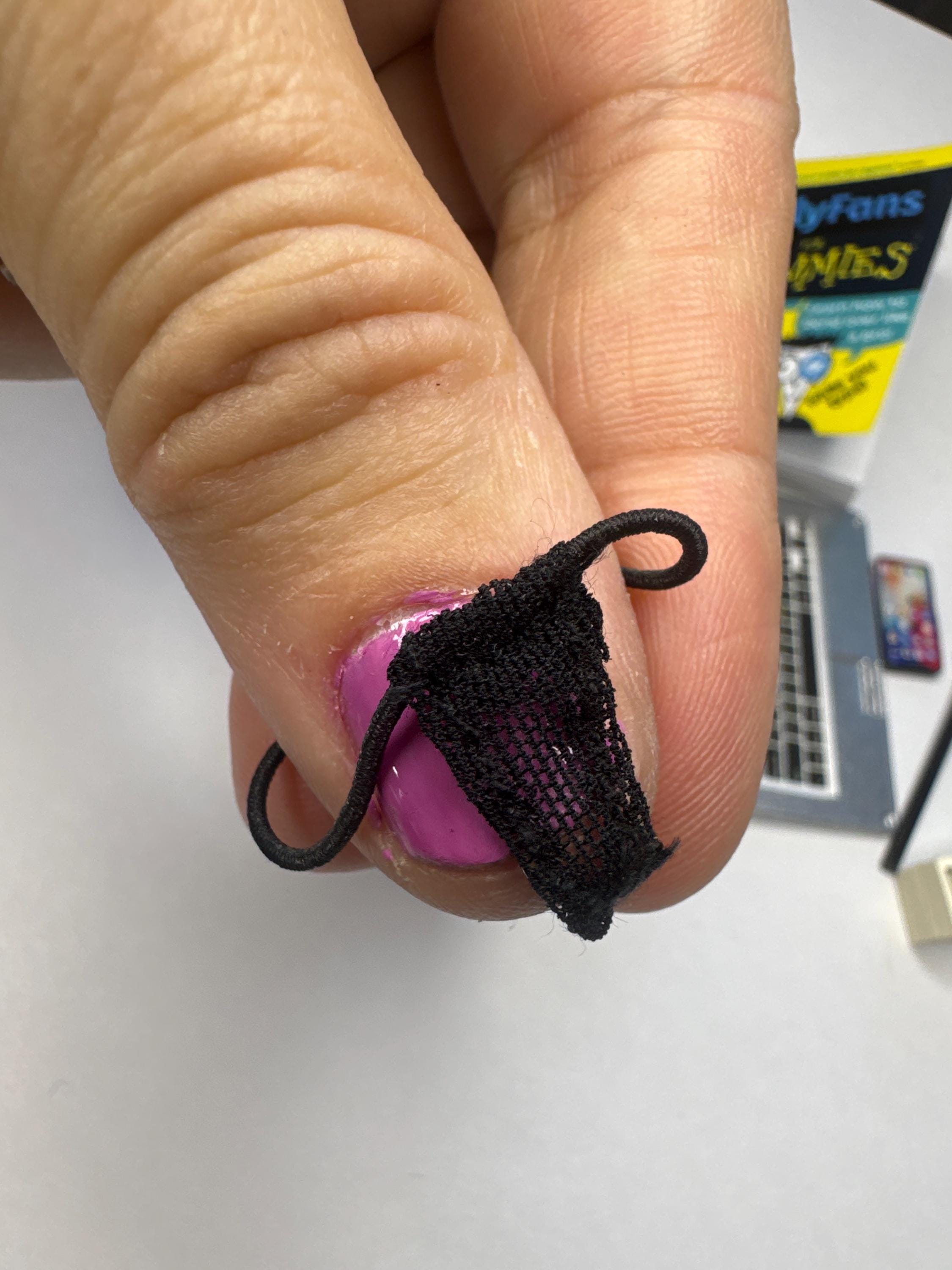 dollhouse miniature Only Fans kit , 1/12 selfie stick, g-string, book,mini cash,laptop for dolls that want to join Only Fans