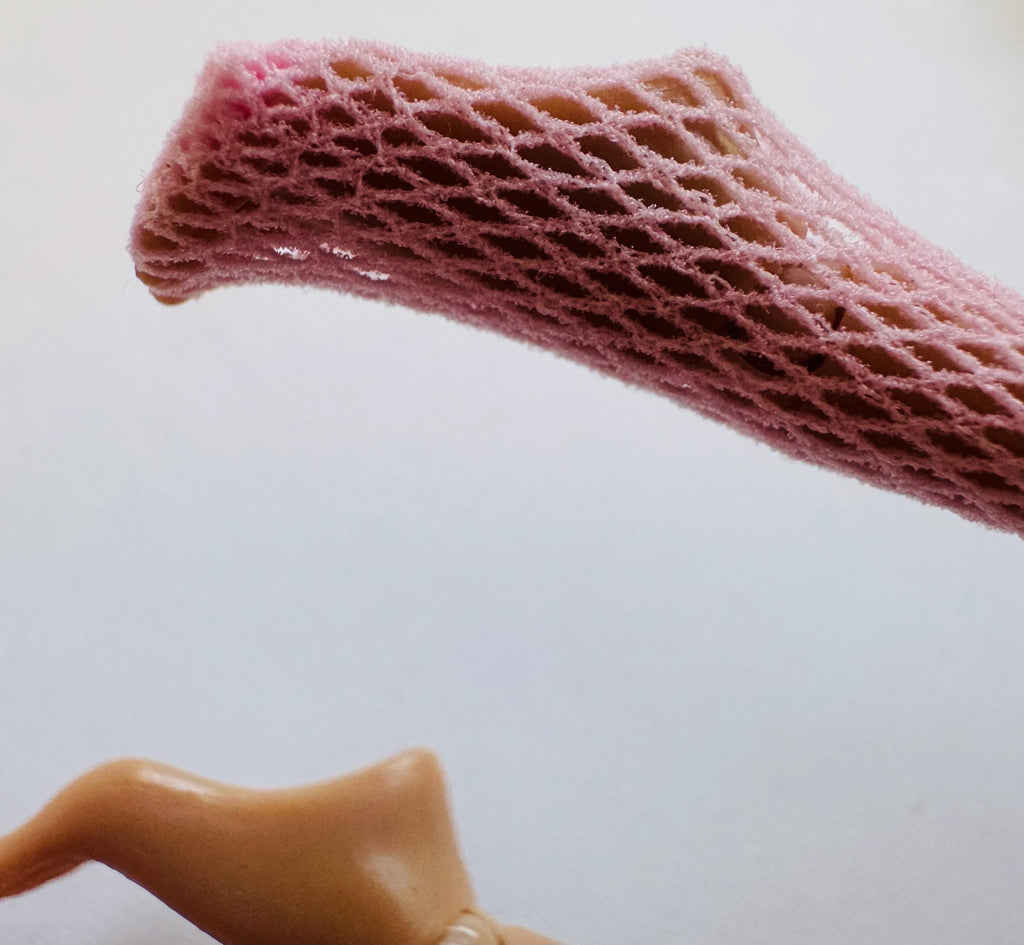 dollhouse miniature book with Polaroids 1/12 dollhouse bedroom decor, satire dolls feet