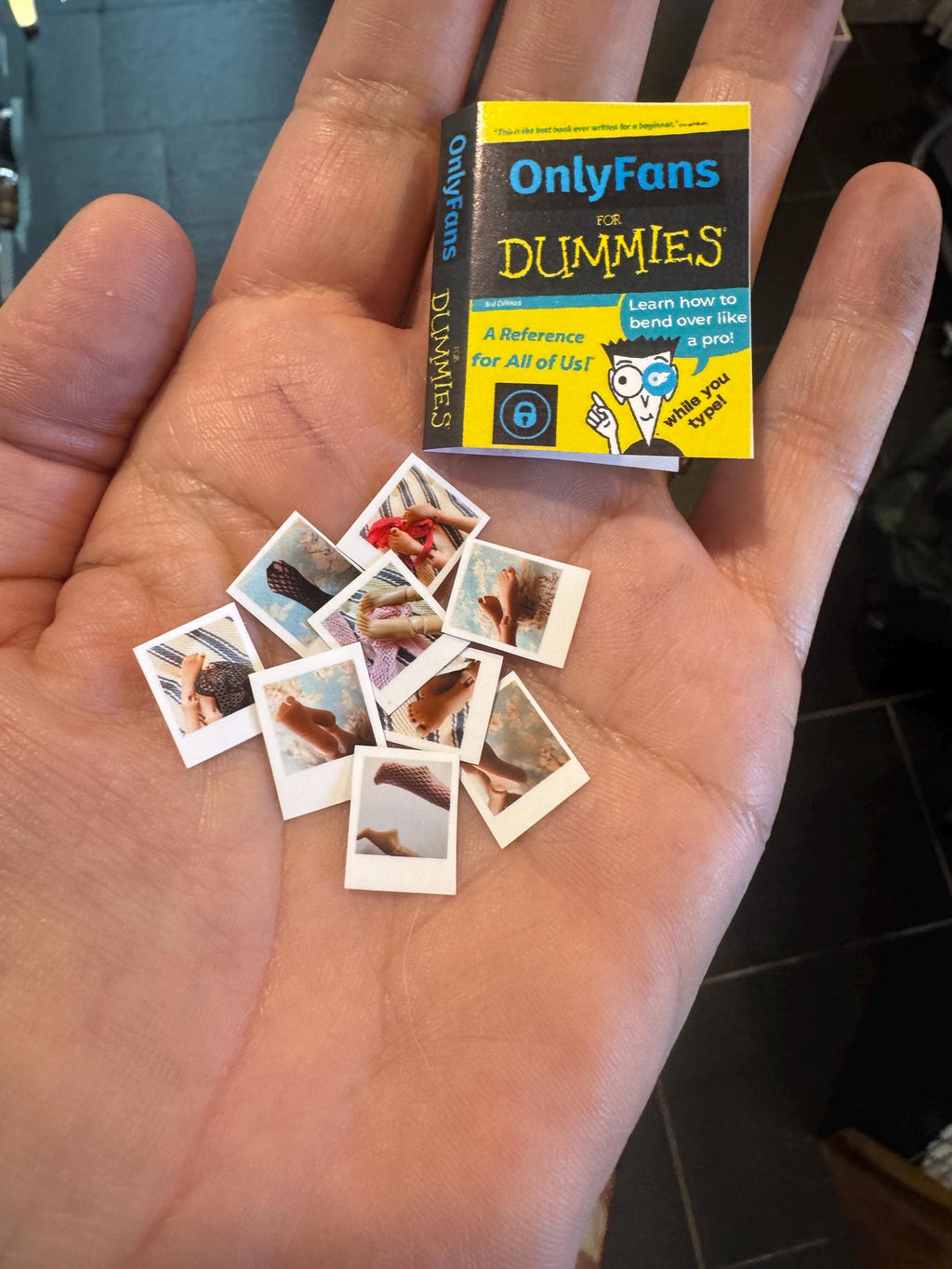 dollhouse miniature book with Polaroids 1/12 dollhouse bedroom decor, satire dolls feet