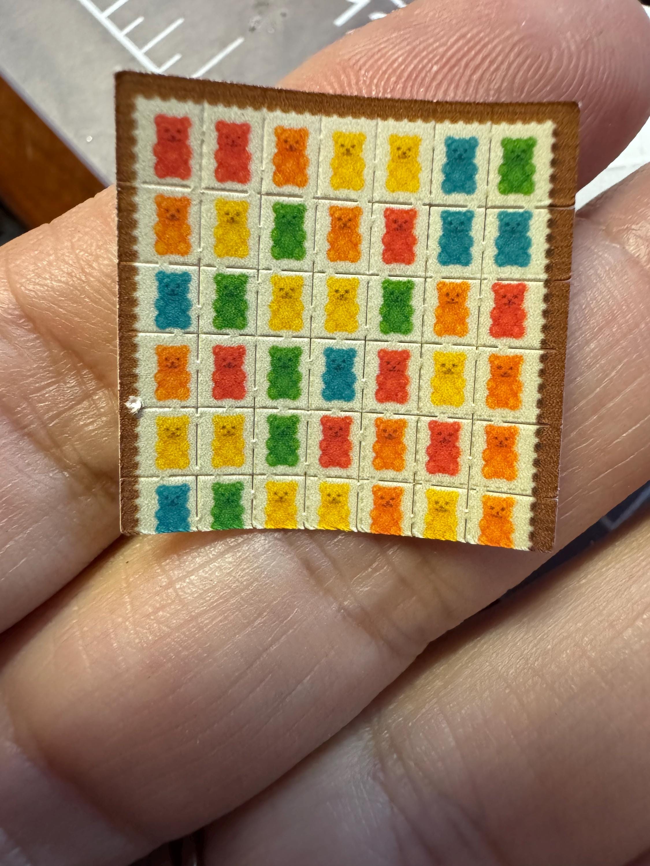 Labubu accessory fake acid strips, 1/16 scale