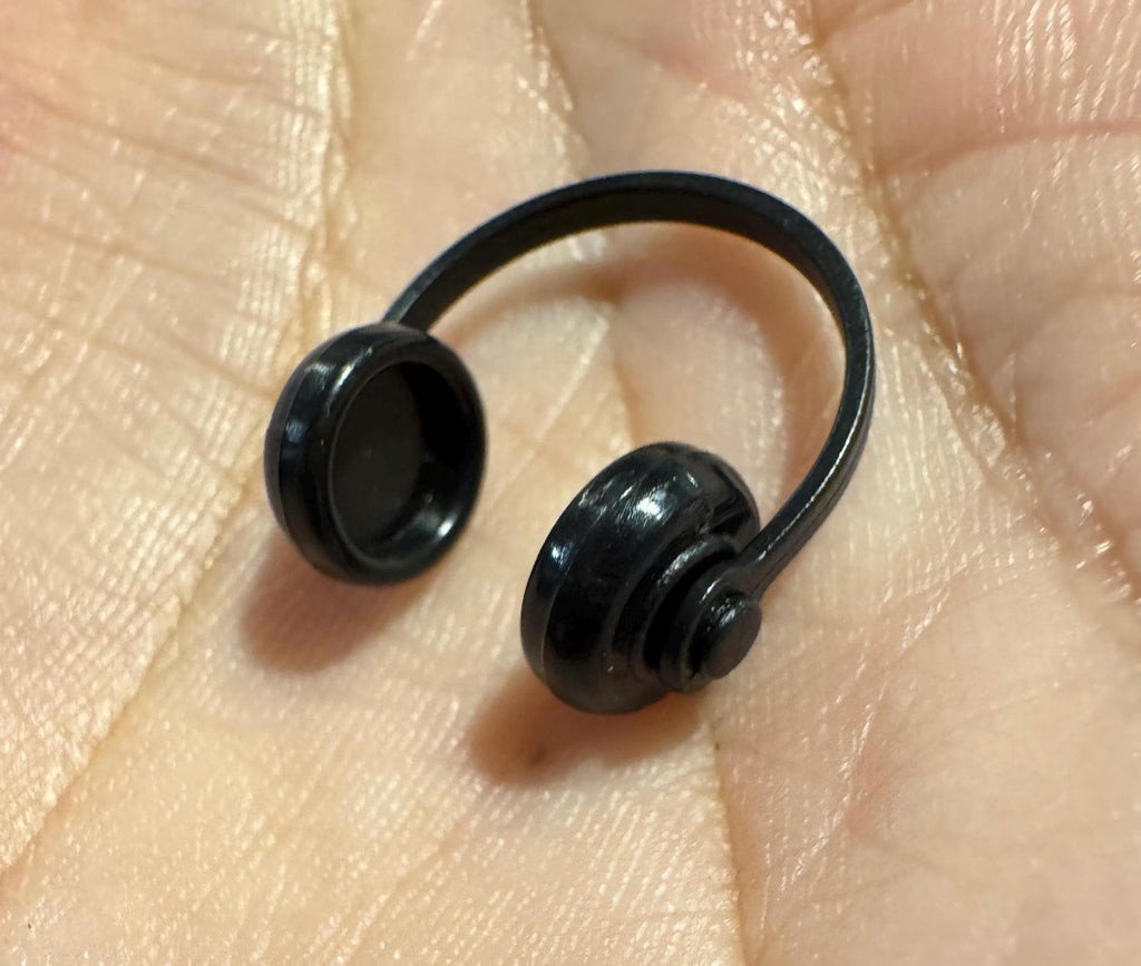 Dollhouse miniature headphones, 1/12 scale headphones